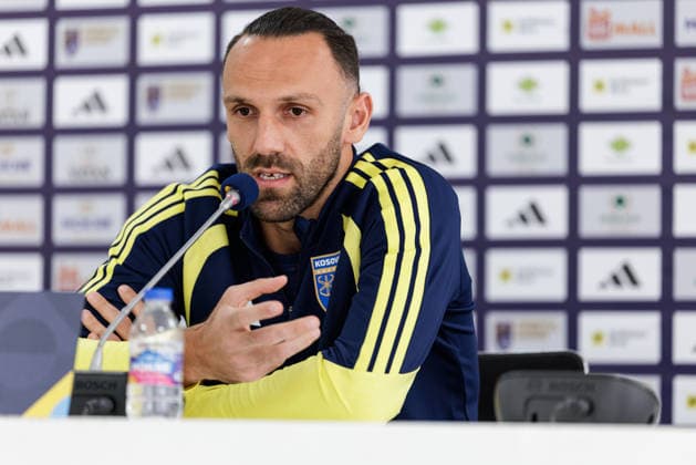 SOCCER - NL, KOS vs AUT PRISTINA,KOSOVO,03.OCT.26 - SOCCER - UEFA Nations League, OEFB international match, Länderspiel, Nationalmannschaft Kosovo vs Austria, preview, press conference, PK, Pressekonferenz team KOS. Image shows Dion Kacuri (KOS).  GEPAxpictures xArminxRauthner