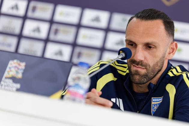 SOCCER - NL, KOS vs AUT PRISTINA,KOSOVO,03.OCT.26 - SOCCER - UEFA Nations League, OEFB international match, Länderspiel, Nationalmannschaft Kosovo vs Austria, preview, press conference, PK, Pressekonferenz team KOS. Image shows Dion Kacuri (KOS).  GEPAxpictures xArminxRauthner