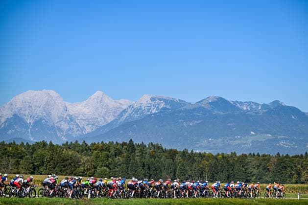 The pack of riders pictured during the elite women Road Race race (130 km) at the cycling UEC Road European Championships, in Ljubljana, Slovenia Saturday 3 October 2026. The UEC Road European Championships are taking place from 02 to 07 October in Ljubljana, Slovenia. DAVIDxPINTENS  x188619666x