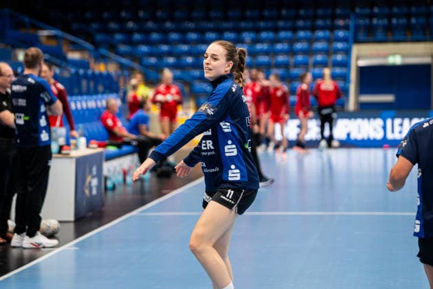 HSG Blomberg Lippe (GER) vs. HC Podravka (CRO), Handball, EHF Champions League Women, Group Stage, October 3, 2026, 2026–2027 Season, Lemgo: Isabelle Axmann of HSG Blomberg Lippe, No. 11 during warm-ups at the Phoenix Contact Arena in Lemgo, Germany
