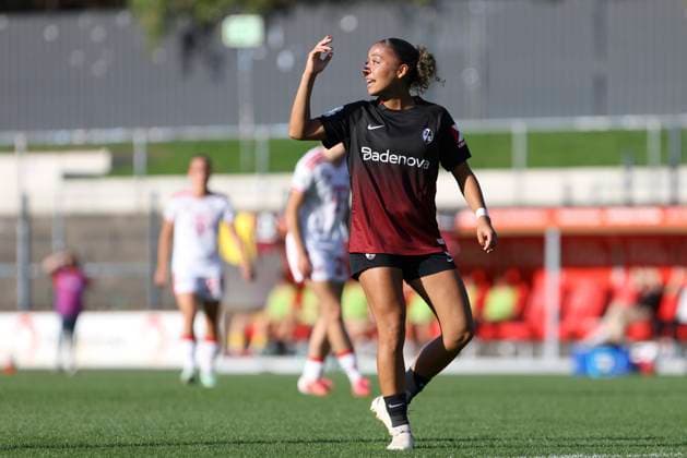 Nicole Ojukwu of SC Freiburg gestures during the Women s Bundesliga match between 1. FC Köln and SC Freiburg, Franz Kremer Stadium on October 3, 2026, in Cologne, Germany. Photo by Oliver Kaelke, DeFodi Images. Nicole Ojukwu of SC Freiburg gestures during the Bundesliga match between 1 FC Cologne and SC Freiburg at Franz Kremer Stadium on October 3, 2026 in Cologne, Germany. Photo by Oliver Kaelke, DeFodi Images. DFB and DFL regulations prohibit any use of photographs as image sequences and or quasi-video. Photo by Oliver Kaelke, DeFodi Images.