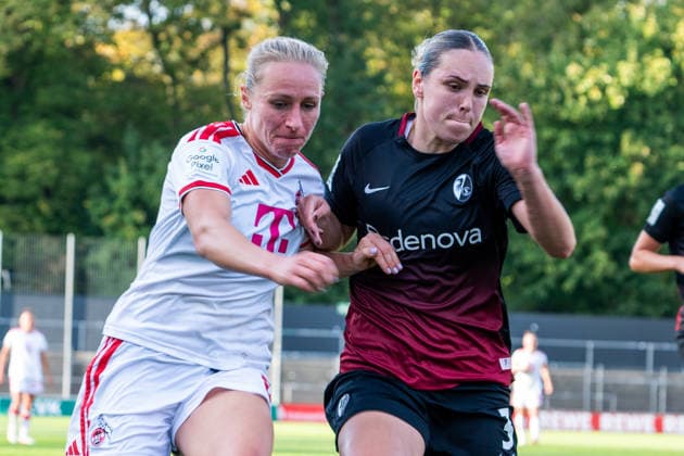 Germany Google Pixel Women s Bundesliga 2026–2027, Matchday 6, 1. FC Köln vs. SC Freiburg, Saturday, October 3, 2026, Franz Kremer Stadium, Cologne, Westfalen, Pauline Bremer, 1 FC Köln, 9:00, tackle, match scene, duel, tackle, tackling, dynamic, action, play against Alina Axtmann, SC Freiburg, 3:00, Cologne, Franz Kremer Stadium, Cologne, Germany Copyright: xOrhanxHabashx