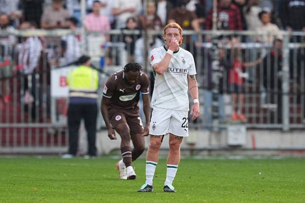 October 3, 2026, xydrx, Men s, Soccer, Friendly Match, FC St. Pauli vs. Borussia Mönchengladbach, 2026–2027 Season, Millerntor Stadium, Yukhym Konoplia, Borussia Mönchengladbach, 22, disappointed after conceding the goal that tied the game 1–1 for FC St. Pauli. DFB regulations prohibit any use of photographs as image sequences and or quasi-video. Copyright: HMBxMedia YannisxDreimann