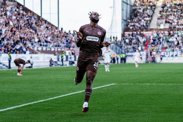 German Soccer: 2. Bundesliga, Bundesliga, Friendly Match, 2026–27 Season, FC St. Pauli vs. Borussia Mönchengladbach, Millerntor Stadium, Hamburg, St. Pauli, Ricky Jade Jones, FC St. Pauli, 26, Celebrating, 1–1 Copyright: xStefanxTrochax
