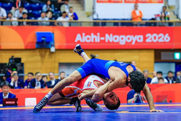 Asian Games, 57 kg Freestyle: Aman Aman (IND) def. Chongsong Han (PRK) Copyright: xAmirrezaxAliasgarix