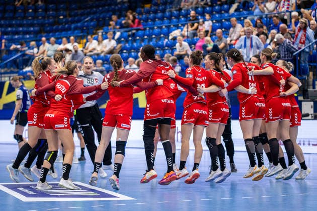 The HC Podravka players celebrate after their 31–33 victory. GER, HSG Blomberg Lippe vs. HC Podravka, Handball, EHF Champions League Women, Group Stage, 2026–2027 season, October 3, 2026, GER, HSG Blomberg Lippe vs. HC Podravka, Handball, EHF Champions League Women, Group Stage, 2026–2027 Season, October 3, 2026, Lemgo Copyright: xEibner-Pressefoto JanxRollingerx EP_JSK