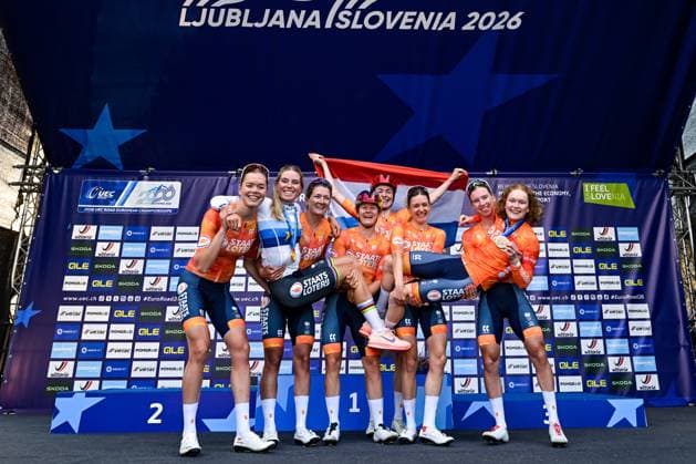 Netherlands Demi Vollering celebrates with the Dutch team on the podium after winning the elite women Road Race race (130 km) at the cycling UEC Road European Championships, in Ljubljana, Slovenia Saturday 3 October 2026. The UEC Road European Championships are taking place from 02 to 07 October in Ljubljana, Slovenia. DAVIDxPINTENS  x188627304x