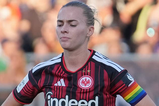 Germany Soccer Google Pixel Women s Bundesliga 2026 2027, Matchday 6: SV Eintracht Frankfurt vs. FC Bayern Munich at Brentanobad in Frankfurt; Laura Freigang (SGE), 10: facial expressions, emotions Copyright: xTobiasxWentzellx