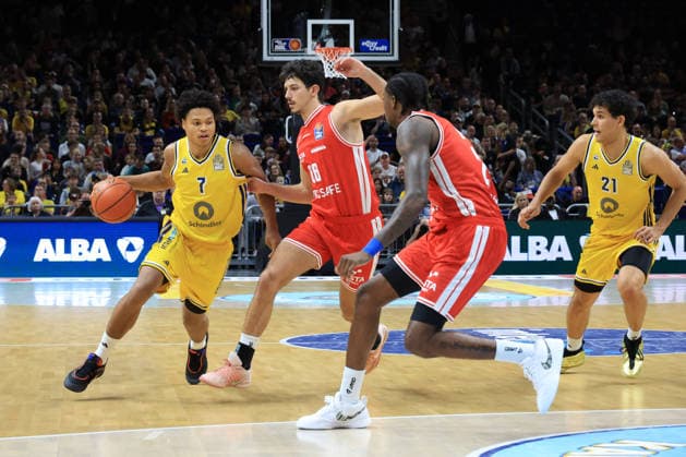 October 3, 2026, Germany, GER, DEU, Basketball, 1st Bundesliga, Day 1, 2026–2027 Season, Berlin, ALBA Berlin vs. Bamberg, Jack Kayil (ALBA Berlin) 7, Yuval Hochstadter (Bamberg) 66, nordphoto GmbH, Engler Berlin, Uber Arena, Berlin, Germany Copyright: xNordphotox xEnglerx