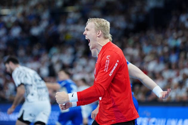 Celebrations after Bertram Obling s save, VfL Gummersbach, March 16, 2026, THW Kiel vs. VfL Gummersbach, Handball, 1st Bundesliga, Matchday 7, 2026–2027 Season, October 3, 2026 GER, THW Kiel vs. VfL Gummersbach, Handball, 1st Bundesliga, Matchday 7, 2026–2027 season, October 3, 2026 Kiel Copyright: xEibner-Pressefoto MarcelxvonxFehrnx EP_MFN