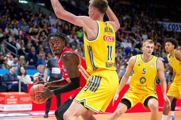 Trevon Scott, Bamberg Baskets, 13; Joe Wieskamp, ALBA Berlin, 11; GER; ALBA Berlin vs. BMA 365 Bamberg Baskets; Men s Basketball; easy Credit BBL; 2026–27 Season; Matchday 4, October 3, 2026 GER, ALBA Berlin vs. BMA 365 Bamberg Baskets, Men s Basketball, easyCredit BBL, 2026–27 Season, Matchday 4, October 3, 2026 Berlin Copyright: xClaudiusxRauch,xEibner-Pressefotox xClaudiusxRauchx EP_CRH