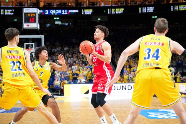 Joshua Obiesie Bamberg Baskets, 77, GER, ALBA Berlin vs. BMA 365 Bamberg Baskets, Men s Basketball, easy Credit BBL, 2026–27 Season, Matchday 4, October 3, 2026, GER, ALBA Berlin vs. BMA 365 Bamberg Baskets, Men s Basketball, easyCredit BBL, 2026–27 Season, Matchday 4, October 3, 2026, Berlin Copyright: xClaudiusxRauch,xEibner-Pressefotox xClaudiusxRauchx EP_CRH