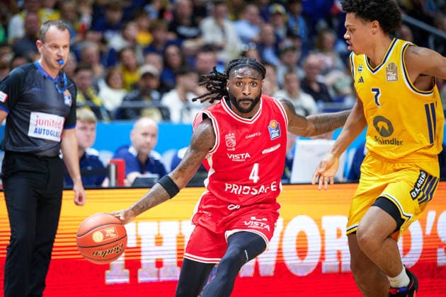 Jordan Jones, Bamberg Baskets, 04; Jack Kayil, ALBA Berlin, 07; GER; ALBA Berlin vs. BMA 365 Bamberg Baskets; Men s Basketball; easy Credit BBL; 2026–27 Season; Matchday 4, October 3, 2026 GER, ALBA Berlin vs. BMA 365 Bamberg Baskets, Men s Basketball, easyCredit BBL, 2026–27 Season, Matchday 4, October 3, 2026 Berlin Copyright: xClaudiusxRauch,xEibner-Pressefotox xClaudiusxRauchx EP_CRH