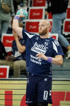 Opel HBL SG Flensburg Handewitt vs. FRISCH AUF Göppingen, October 3, 2026, Arnar Freyr Arnarsson, No. 41, SG Flensburg Handewitt during warm-ups for the Opel HBL match between SG Flensburg Handewitt and FRISCH AUF Göppingen at the GGW Arena on October 3, 2026 Copyright: xBEAUTIFULxSPORTS MarioxM.xKobergx