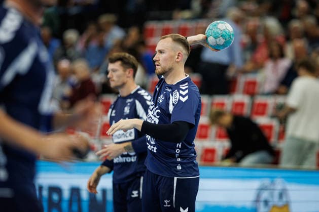 Opel HBL SG Flensburg Handewitt vs. FRISCH AUF Göppingen, October 3, 2026, Simon Pytlick No. 02, SG Flensburg Handewitt during warm-ups for the Opel HBL match between SG Flensburg Handewitt and FRISCH AUF Göppingen at the GGW Arena on October 3, 2026 Copyright: xBEAUTIFULxSPORTS MarioxM.xKobergx