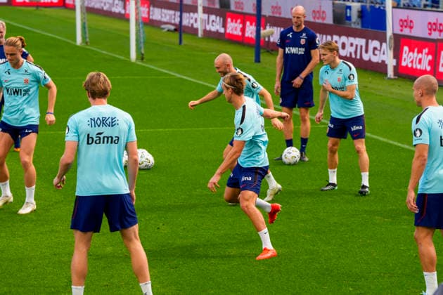 Soccer, Nations League: Portugal vs. Norway; Nations League: Porto, Portugal, October 3, 2026. Norway s national soccer team during training at Estádio do Dragão the day before the match against Portugal. Photo by Lise Aserud, NTB, Porto, Portugal. EDITORIAL USE ONLY. RESTRICTED USE FOR BETTING COMPANIES.  Copyright: xLisexAserudx xNTBx