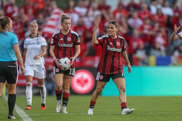 GER, Frankfurt, Eintracht Frankfurt vs. FC Bayern Munich, Google Pixel Women s Bundesliga, Soccer, DFB, 2026–2027 Season, Stadion am Brentanobad, Matchday 6 in pictures: Ereleta Memeti, Eintracht Frankfurt Women’s Team 7, disappointment and frustration after the loss. DFB and DFL regulations prohibit any use of photographs as image sequences and or quasi-video, October 3, 2026 Copyright: HMBxMedia HendrikxHamelau