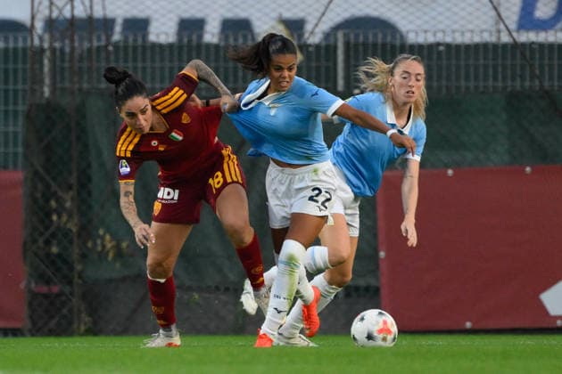 IPA89265739 - AS Roma s Martina Piemonte battles for the ball with Lazio Women s Carola Zannini during the Italian Women s Serie A Athora 2026 2027 league match between AS Roma Women and SS Lazio Women at the Tre Fontane Stadium on October 3, 2026.  Copyright: xFabrizioxCorradetti IPAxSportx xx IPA89265739
