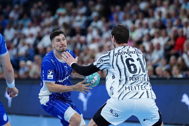 Alex Dujshebaev, VfL Gummersbach, 10; Hendrik Pekeler, THW Kiel, 61 (GER); THW Kiel vs. VfL Gummersbach, Handball, 1st Bundesliga, Matchday 7, 2026–2027 Season, October 3, 2026 GER, THW Kiel vs. VfL Gummersbach, Handball, 1st Bundesliga, Matchday 7, 2026–2027 Season, October 3, 2026 Kiel Copyright: xEibner-Pressefoto MarcelxvonxFehrnx EP_MFN