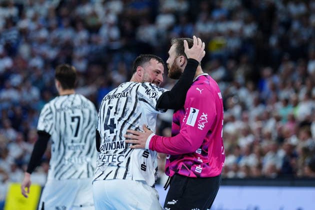 Domagoj Duvnjak, THW Kiel, 04; Andreas Wolff, THW Kiel, 33 (GER); THW Kiel vs. VfL Gummersbach, Handball, 1st Bundesliga, Matchday 7, 2026–2027 Season, October 3, 2026 GER, THW Kiel vs. VfL Gummersbach, Handball, 1st Bundesliga, Matchday 7, 2026–2027 Season, October 3, 2026 Kiel Copyright: xEibner-Pressefoto MarcelxvonxFehrnx EP_MFN