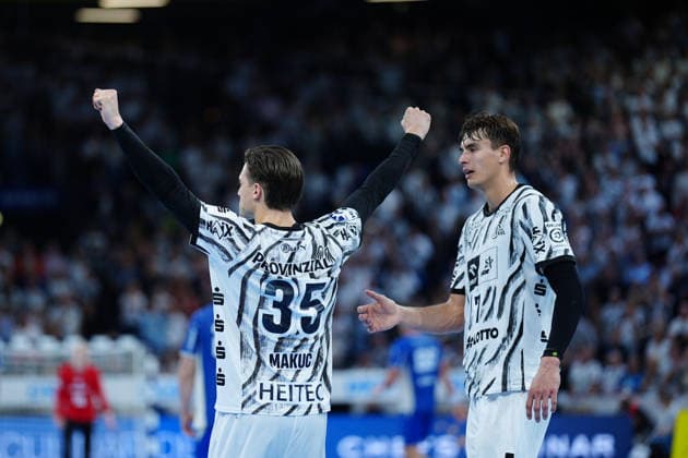 THW Kiel Celebrates After Victory at the End of the Game GER, THW Kiel vs. VfL Gummersbach, Handball, 1st Bundesliga, Matchday 7, 2026–2027 Season, October 3, 2026 GER, THW Kiel vs. VfL Gummersbach, Handball, 1st Bundesliga, Matchday 7, 2026–2027 Season, October 3, 2026 Kiel Copyright: xEibner-Pressefoto MarcelxvonxFehrnx EP_MFN