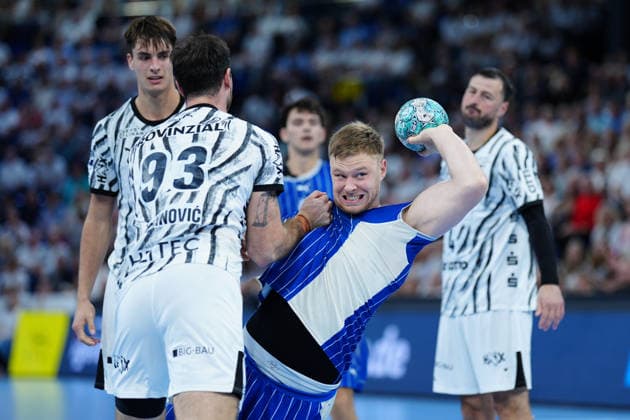 Veron Nacinovic, THW Kiel, 93; Kristjan Horzen, VfL Gummersbach, 27 (GER); THW Kiel vs. VfL Gummersbach, Handball, 1st Bundesliga, Matchday 7, 2026–2027 Season, October 3, 2026 GER, THW Kiel vs. VfL Gummersbach, Handball, 1st Bundesliga, Matchday 7, 2026–2027 Season, October 3, 2026 Kiel Copyright: xEibner-Pressefoto MarcelxvonxFehrnx EP_MFN