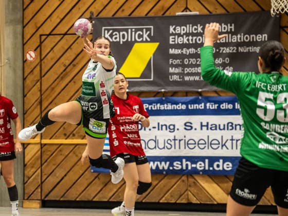 Lea Watzl, Frisch Auf Women, No. 7 (wing), SG Nürtingen Zizishausen vs. Frisch Auf Göppingen, Handball, DHB Cup, 2026–2027 season, October 3, 2026, SG Nürtingen Zizishausen vs. Frisch Auf Göppingen, handball, DHB Cup, 2026–2027 season, October 3, 2026, Nürtingen Copyright: xMichaelxSchmidt Eibner-Pressefotx EP_MST
