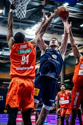 BB 1BL Men s Syntainics MBC vs. Ratiopharm Ulm: Jure Planinic of Syntainics MBC during the 2026–2027 season in the 1st EasyCredit Bundesliga on Matchday 4 between Syntainics MBC and Ratiopharm Ulm at the Stadthalle Weissenfels on October 3, 2026 in Weissenfels, Saxony-Anhalt, Germany