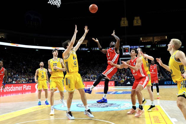 October 3, 2026, Germany, GER, DEU, Basketball, 1st Bundesliga, Day 1, 2026–2027 Season, Berlin, ALBA Berlin vs. Bamberg JULIUS BOEHMER ALBA Berlin 44, Nevio Bennefeld ALBA Berlin 22, Jordan Jones Bamberg 4, Yuval Hochstadter Bamberg 66 nordphoto GmbH Nevio Bennefeld Engler Berlin Uber Arena Berlin Germany Copyright: xNordphotox xEnglerx