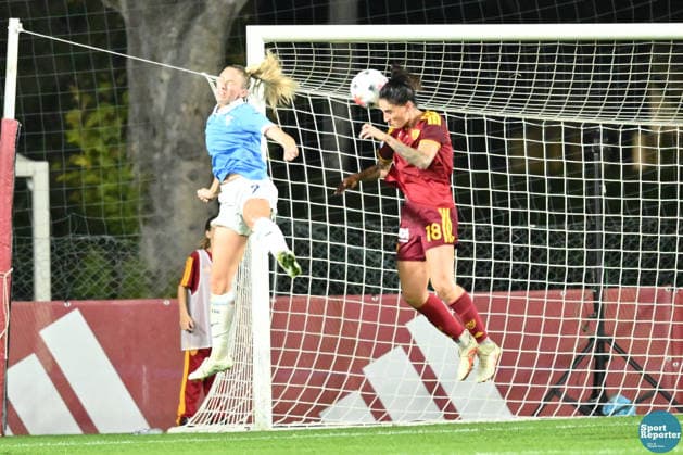 SOCCER - Women s Serie A - AS Roma vs. SS Lazio Women Photo by IPA ABACAPRESS.COM89267019 - Carla Camacho of S.S. Lazio and Martina Piemonte of A.S. Roma during the Serie A Women s League match between Roma and Lazio, an Italian Serie A Women s soccer match in Rome, Italy, on October 3, 2026 Rome Italy  Copyright: xIPAxSport ABACAx