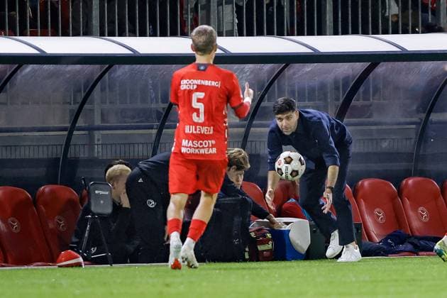 ALMERE , 03-10-2026 , Yanmar Stadium , season 2026 2027 , Dutch , Keukenkampioen division , match between 20:00 uur Almere City FC and FC Volendam , picture shows Almere City FC trainer coach Anoush Dastgir Almere City - Volendam  x207869090x Copyright: