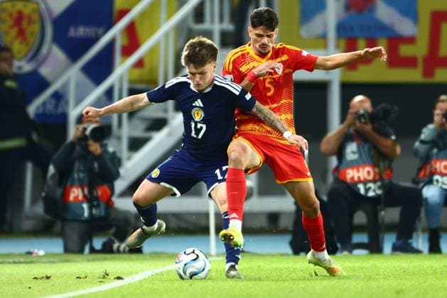 Ben Gannon-Doak of Scotland and Gjorge Dzhekov of North Macedonia in action. North Macedonia v Scotland, UEFA Nations League, Football, Nacionalna Arena Tose Proeski, Skopje, North Macedonia - 03 Oct 2026Skopje Nacionalna Arena Tose Proeski North Macedonia  Copyright: xNikolaxKrstic Shutterstockx 17184131cy