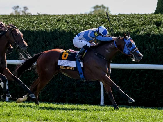 October 3, 2026, Lexington, Ky, USA: Joe Shiesty (6) ridden by Fernando De La Cruz wins the Woodford Stakes presented by Fanduel (Grade 2) on Coolmore Turf Mile Day at Keeneland in Lexington, Kentucky on October 3, 2026. Eclipse Sportswire CSM Lexington USA - ZUMAcs17 20261003_faf_cs17_009 Copyright: xCaseyxLaughterx