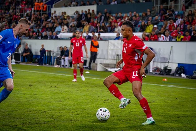 Soccer: UEFA Nations League 2026–2027, Matchday 3: Switzerland vs. Slovenia at Thermoplan Arena Lucerne; Dan Ndoye (Switzerland), No. 11 on the ball Copyright: xJOERANxSTEINSIEKx