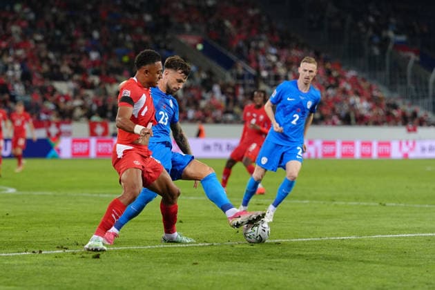 Luzern, Switzerland - October 03: Dan Ndoye (11 SUI) against David Brekalo (23 SLO) during the UEFA Nations League match between Switzerland and Slovenia at thermoplan arena on October 03, 2026 in Luzern, Switzerland. Copyright: xKjetilxWaberx xSPPx Sportspressphoto_SPR244860