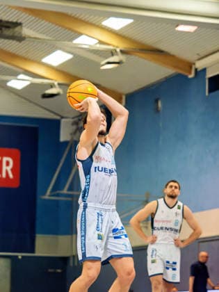 10 Matej Jelovcic of TSV Neustadt Temps Shooters takes a free throw; Seawolves Academy vs. TSV Neustadt Temps Shooters, Arena Rostock, BARMER 2 Basketball Bundesliga ProB North, Matchday 2, October 3, 2026 Seawolves Academy vs. TSV Neustadt Temps Shooters, Arena Rostock, BARMER 2 Basketball Bundesliga ProB North, Matchday 2, Seawolves, Temps Shooters, Basketball October 3, 2026 Rostock Copyright: xHannesxAdelbergx