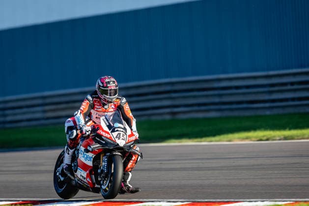 British Superbike Championship Day Two Scott Redding, Hager PBM Racing Team Ducati 1000 during Race 1 of the ZYN British Superbike Championship at Donnington Park, Castle Donington 03 10 2026 UK Newspapers OUT Copyright: xMichaelxWincottx FIL-24021-0017
