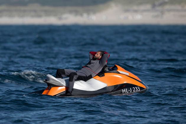 PWA Citroën World Windsurfing Tour Sylt 2026 Day 8 Slalom Foil Men Sylt Westerland, October 3, 2026 Stefan The Drone King, conqueror of the JetSkiWahnsinninger Fröhlich PWA Citroën World Windsurfing Tour Sylt 2026 Day 8 Slalom Foil Men on October 3, 2026, off Brandenburger Beach, motorboat on Sylt, Westerland, Germany Copyright: xBEAUTIFULxSPORTS AndreasxDickx