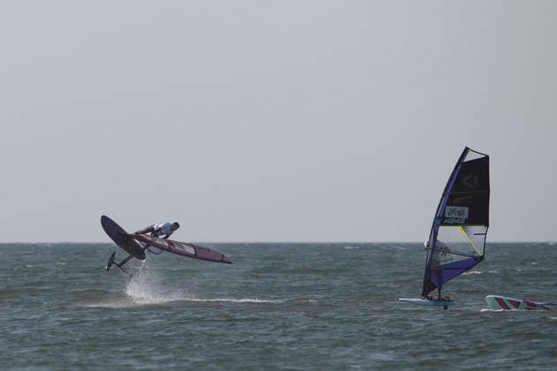 PWA Citroën World Windsurfing Tour Sylt 2026, Day 8: Men s Slalom Foil, Sylt Westerland, October 3, 2026, Tigo Kort Freestyle Men, Netherlands, NED 195 PWA Citroën World Windsurfing Tour Sylt 2026 Day 8 Slalom Foil Men on October 3, 2026, off Brandenburger Beach, motorboat on Sylt, Westerland, Germany Copyright: xBEAUTIFULxSPORTS AndreasxDickx