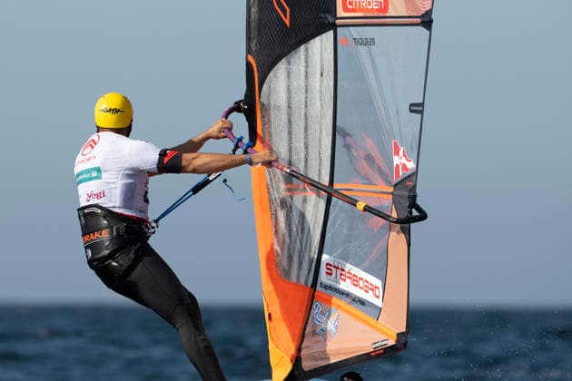 PWA Citroën World Windsurfing Tour Sylt 2026 Day 8 Slalom Foil Men Sylt Westerland, October 3, 2026 Matteo Iachino Slalom Foil Men, Italy, ITA 140 PWA Citroën World Windsurfing Tour Sylt 2026 Day 8 Slalom Foil Men on October 3, 2026, off Brandenburger Beach, motorboat on Sylt, Westerland, Germany Copyright: xBEAUTIFULxSPORTS AndreasxDickx