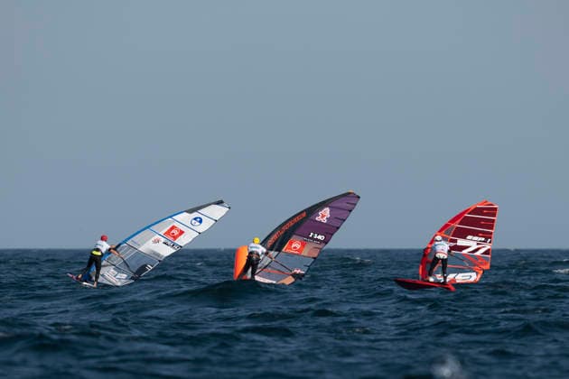 PWA Citroën World Windsurfing Tour Sylt 2026 Day 8 Slalom Foil Men Sylt Westerland, October 3, 2026 Pierre Mortefon Slalom Foil Men, France, F 14 Matteo Iachino Slalom Foil Men, Italy, ITA 140 Nacho Baltasar Summers Slalom Foil Men, Spain, ESP 1 PWA Citroën World Windsurfing Tour Sylt 2026 Day 8 Slalom Foil Men on October 3, 2026, off Brandenburger Beach, motorboat on Sylt, Westerland, Germany Copyright: xBEAUTIFULxSPORTS AndreasxDickx