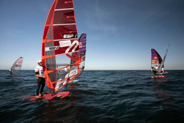 PWA Citroën World Windsurfing Tour Sylt 2026 Day 8 Slalom Foil Men Sylt Westerland, October 3, 2026 Nacho Baltasar Summers Slalom Foil Men, Spain, ESP 1 Matteo Iachino Slalom Foil Men, Italy, ITA 140 Nico Prien Slalom Foil Men, Germany, GER 7 PWA Citroën World Windsurfing Tour Sylt 2026 Day 8 Slalom Foil Men on October 3, 2026, off Brandenburger Beach, motorboat on Sylt, Westerland, Germany Copyright: xBEAUTIFULxSPORTS AndreasxDickx