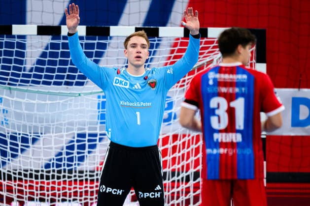Bietigheim HBL 26 27 SG BBM Bietigheim Fuechse Berlin Goalkeeper Lasse Ludwig Berlin, Alexander Pfeifer Bietigheim Bietigheim Bissingen Egetrans Arena Baden-Württemberg Germany