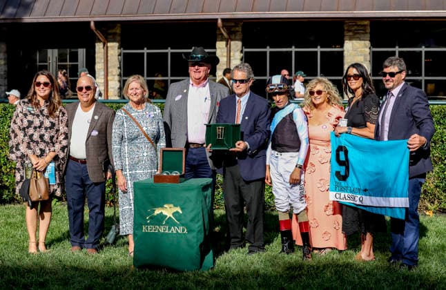October 3, 2026, Lexington, Ky, USA: Classic Q (9) ridden by John Velazquez wins the First Lady Stakes (Grade 1) at Keeneland in Lexington, Kentucky on October 3, 2026. Eclipse Sportswire CSM Lexington USA - ZUMAcs17 20261003_faf_cs17_271 Copyright: xTimxSudduthx