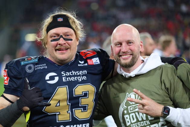 Nic Haritonenko (Dresden Monarchs and Christian Arnold (Dresden Monarchs, RB Coach), Dresden Monarchs vs Potsdam Royals, American Football, GFL, German Football League, Season 2026, GFL-Bowl, 03.10.2026, GFLBowl2026 Photo: PFA Klaus Sack Dresden Rudolf-Harbig-Stadion Deutschland Copyright: xPFA KlausxSackx