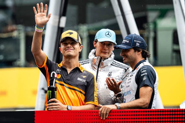 F1 - BAHRAIN GRAND PRIX IN MALAYSIA 2026 NORRIS Lando (gbr), McLaren F1 Team MCL40, portrait RUSSELL George (gbr), Mercedes AMG F1 Team W17, portrait SAINZ Carlos (spa), Williams F1 Team FW48, portrait during the 2026 Formula 1 Bahrain Grand Prix in Malaysia, 16th round of the 2026 Formula One World Championship, WM, Weltmeisterschaft from October 2 to 4, 2026 on the Sepang International Circuit, in Sepang, Malaysia - SepangMalaysia Copyright: xALBERTOxVIMERCATIx