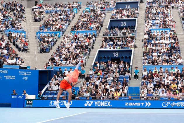 October 4, 2026, Tokyo, Japan: Carlos Alcaraz (Spain) serves against Denis Shapovalov (Canada) during their quarterfinal match at the Kinoshita Group Japan Open Tennis Championships at Ariake Colosseum in Tokyo. Shapovalov suffered an injury, forcing him to retire early in the second set. The tournament runs from September 29 to October 6. Alcaraz won 7-6(3), 2-1 Tokyo Japan - ZUMAm191 20261004_aap_m191_062 Copyright: xRodrigoxReyesxMarinx