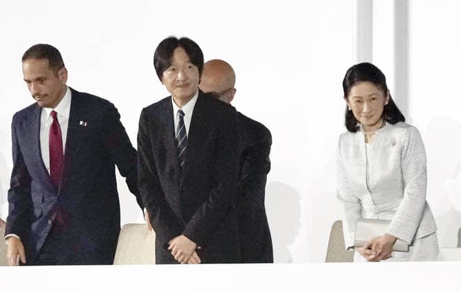 Aichi-Nagoya Asian Games: Closing ceremony Japan s Crown Prince Fumihito (C) and Crown Princess Kiko attend the closing ceremony of the Aichi-Nagoya Asian Games at Mizuho Park Athletic Stadium in Nagoya, central Japan, on Oct. 4, 2026.  A14AA0005630009P