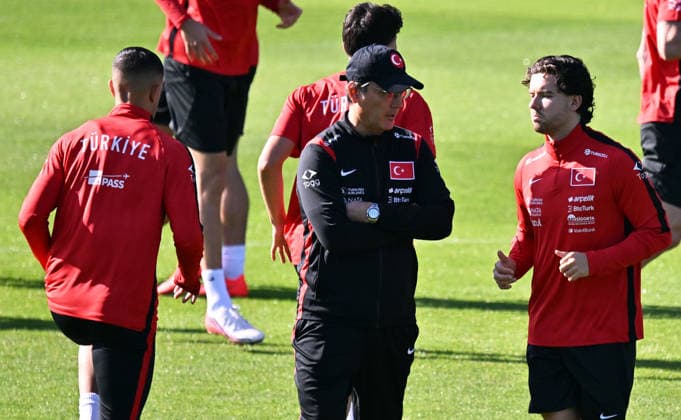 Turkish national team, Nationalteam trains in Liege ahead of Italy match LIEGE, BELGIUM - OCTOBER 04: Head coach Vincenzo Montella leads the Turkish National Football Team during their final training session at the SL16 Football Campus ahead of an upcoming match against Italy, in Liege, Belgium on October 04, 2026. Dursun Aydemir Anadolu Liege Belgium. Editorial use only. Please get in touch for any other usage.  Copyright: x2026xAnadoluxDursunxAydemirx