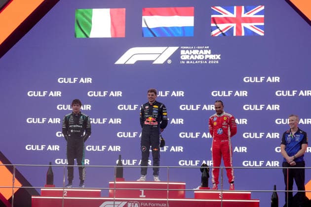 2026 Formula 1 Gulf Air Bahrain Grand Prix, October 4, 2026, Sepang International Circuit, Kuala Lumpur, 2026 Formula 1 Gulf Air Bahrain Grand Prix, Podium, Winner: Max Verstappen (NLD), Oracle Red Bull Racing, 2nd place: Andrea Kimi Antonelli (ITA), Mercedes AMG Petronas Formula One Team; 3rd place: Lewis Hamilton (GBR), Scuderia Ferrari HP; Kuala Lumpur, Sepang International Circuit, Malaysia Copyright: xNordphotox xBraticx